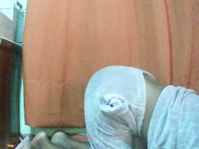 TriciaBella live cam on BongaCams