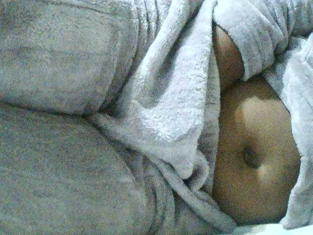 TriciaBella live cam on BongaCams