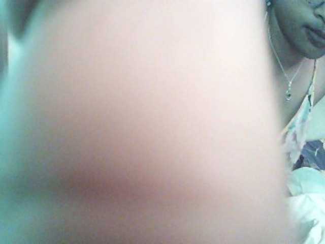 TriciaBella live cam on BongaCams