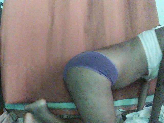 TriciaBella live cam preview