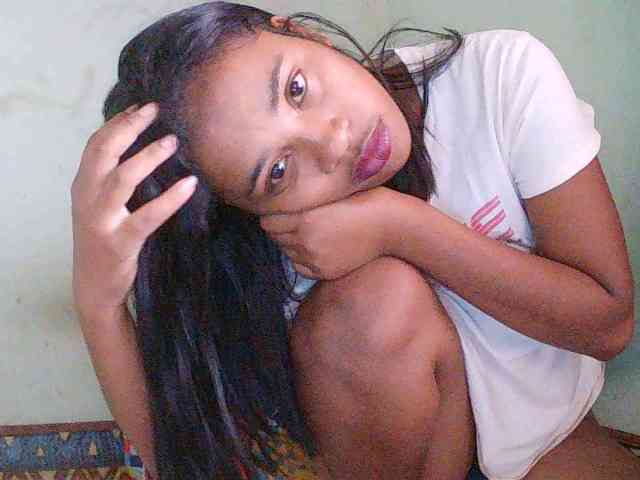 TriciaBella webcam