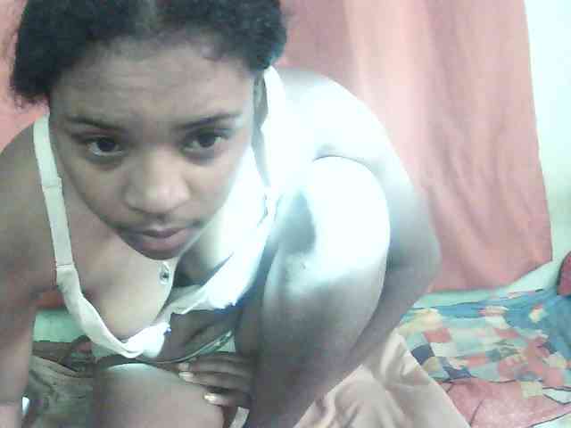 TriciaBella webcam
