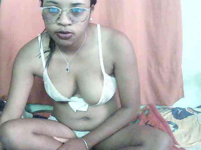 TriciaBella