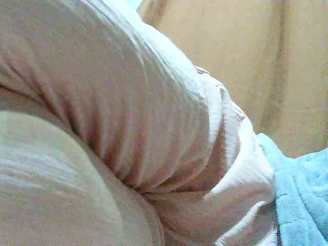TriciaBella webcam