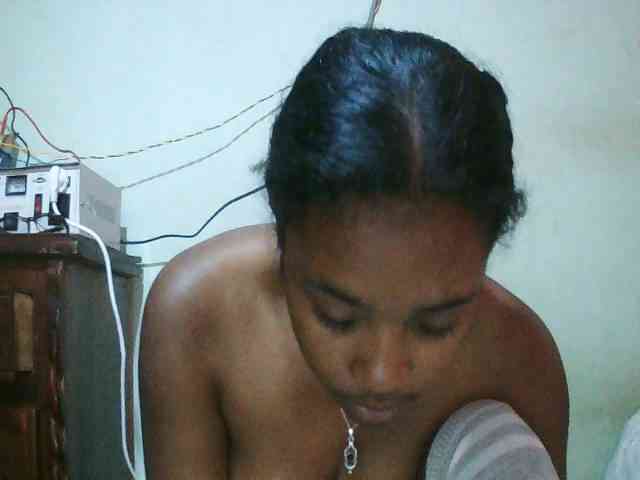 TriciaBella webcam