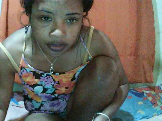 TriciaBella webcam