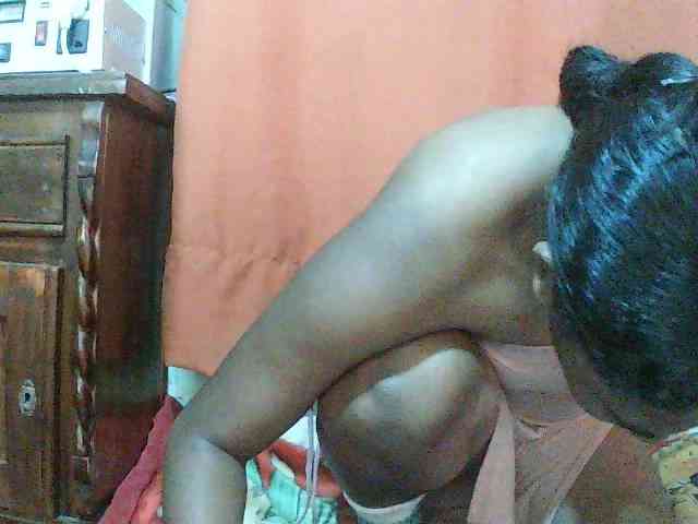TriciaBella webcam