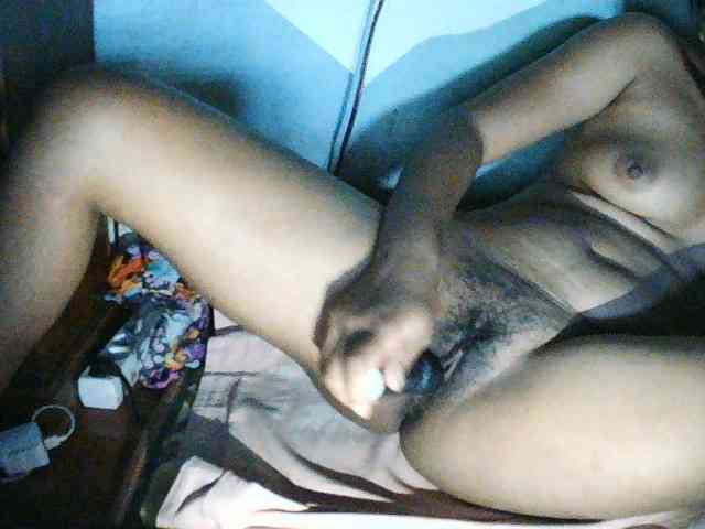TriciaBella webcam