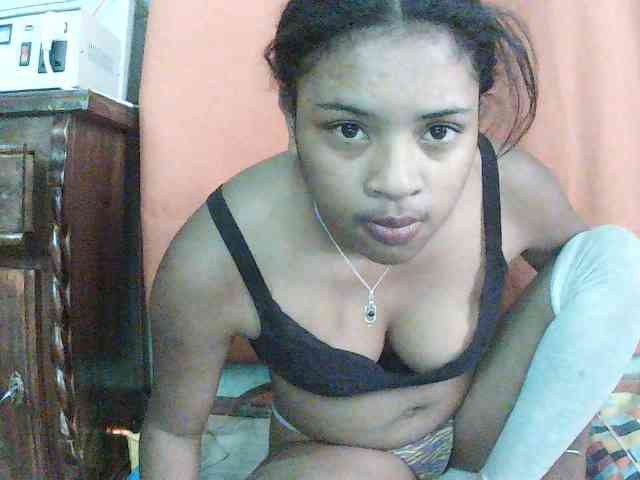 TriciaBella - Girl 