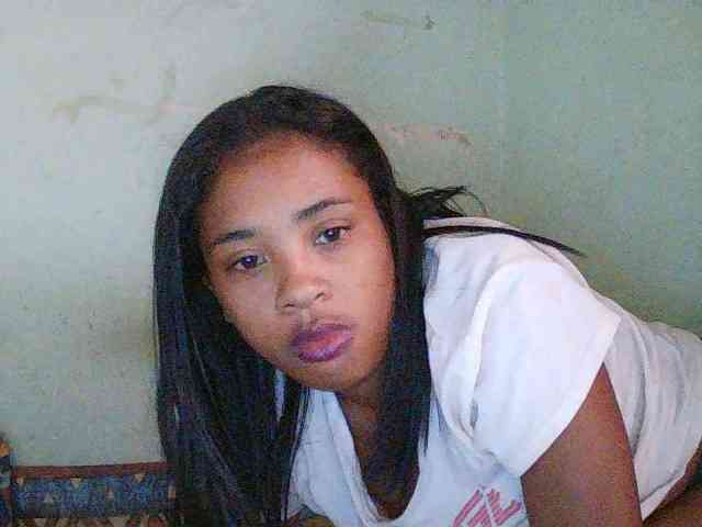 TriciaBella webcam