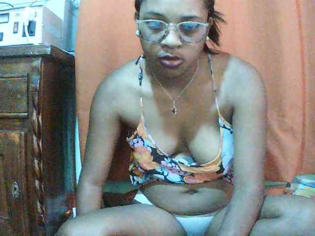 TriciaBella TriciaBella