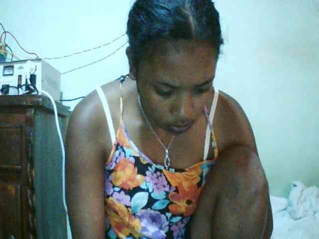 TriciaBella webcam