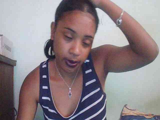 TriciaBella webcam