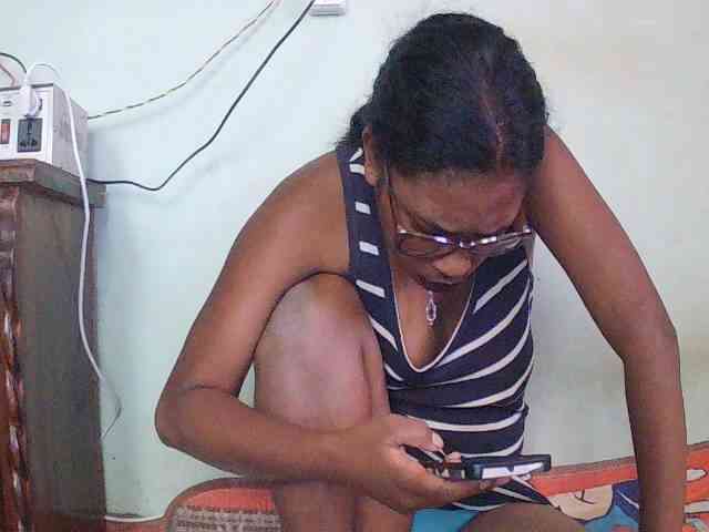TriciaBella webcam