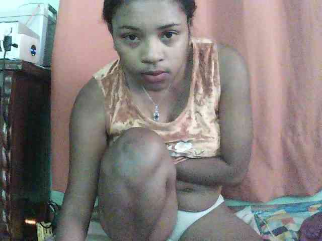 Model: TriciaBella