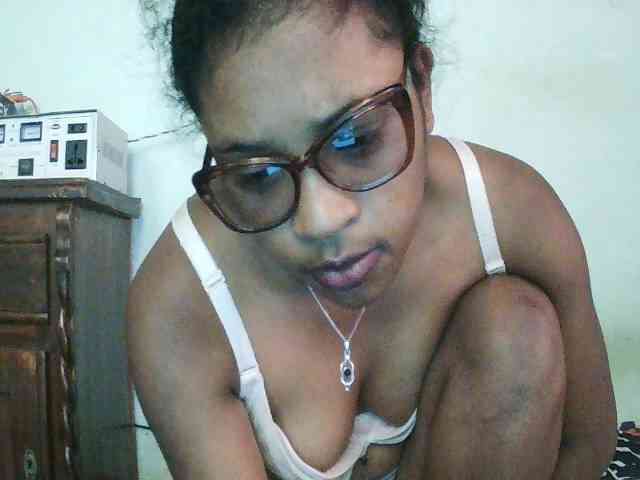 TriciaBella Live Webcam on BongaCams