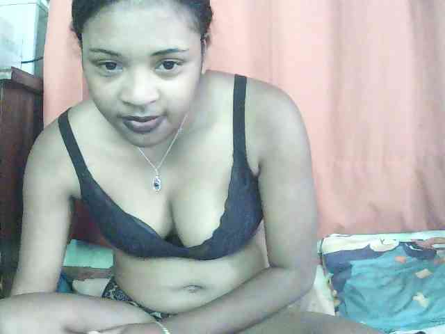 TriciaBella TriciaBella