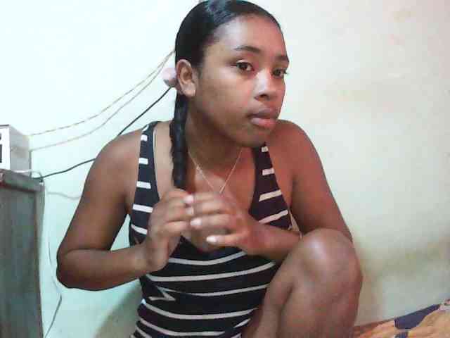 TriciaBella webcam
