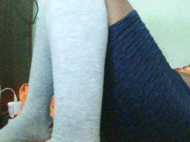 TriciaBella webcam