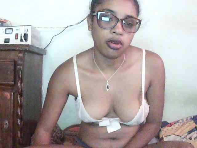 TriciaBella TriciaBella