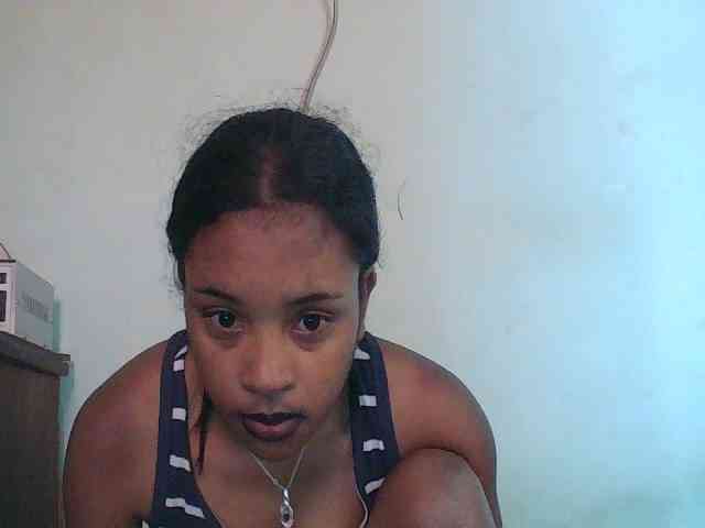 TriciaBella webcam