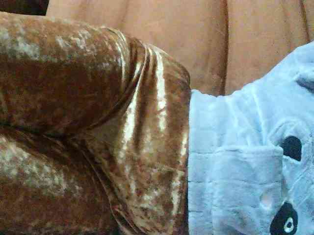 TriciaBella webcam