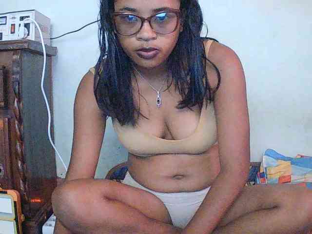TriciaBella TriciaBella