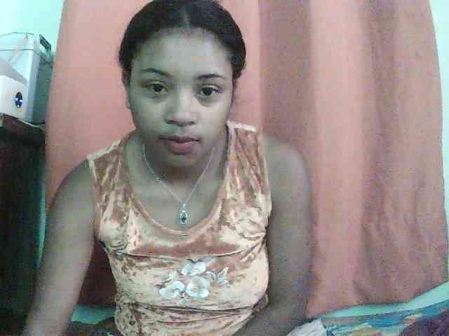 TriciaBella webcam