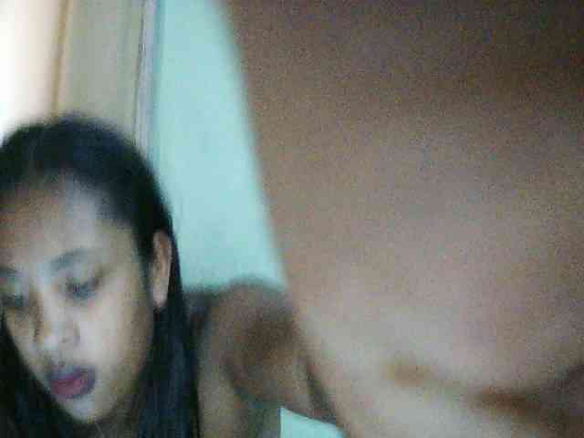 TriciaBella webcam