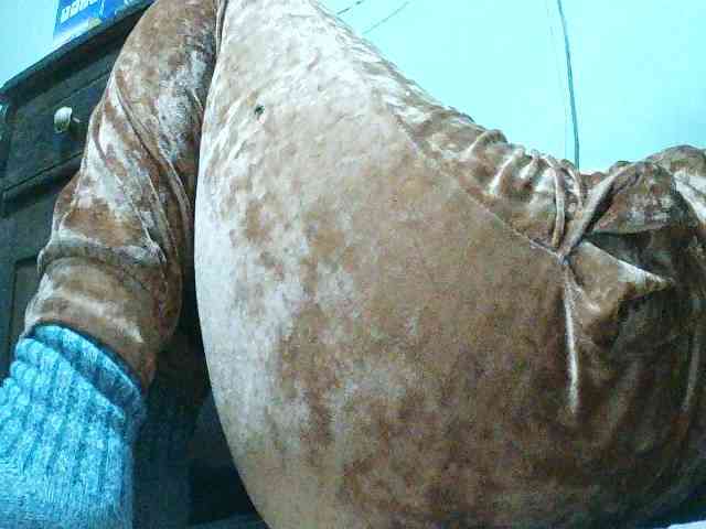 TriciaBella webcam