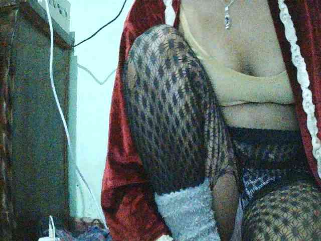 triciabella's live room