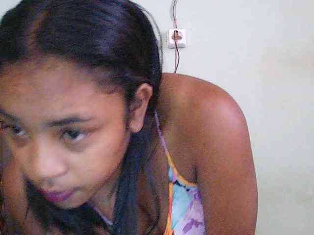 TriciaBella webcam
