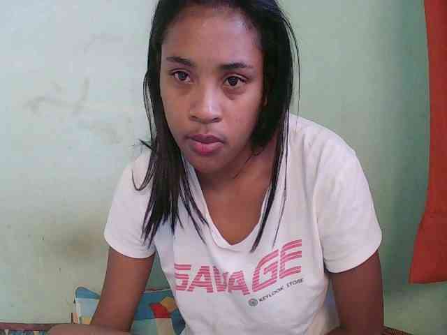 TriciaBella webcam
