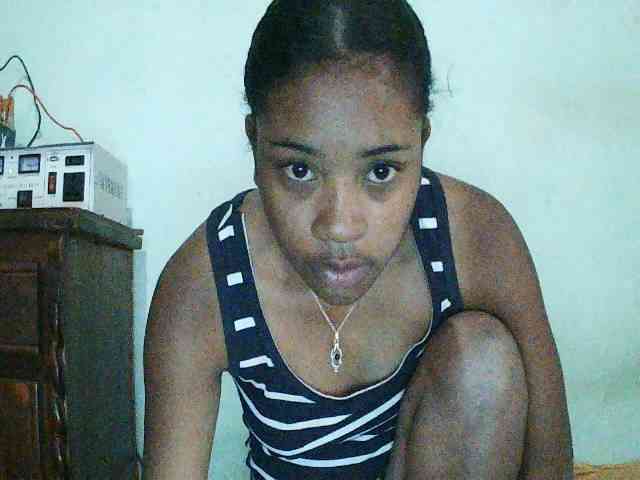 TriciaBella webcam