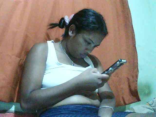 TriciaBella webcam