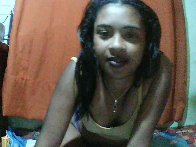 TriciaBella webcam