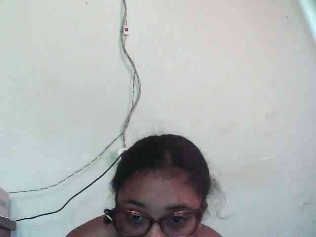 TriciaBella webcam