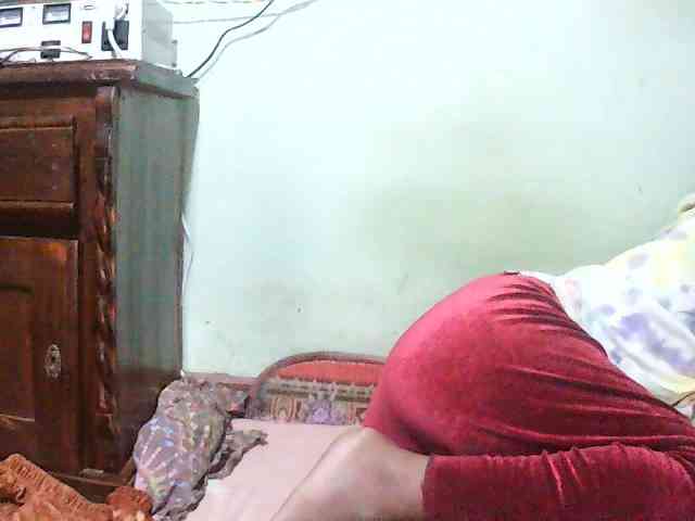 TriciaBella webcam
