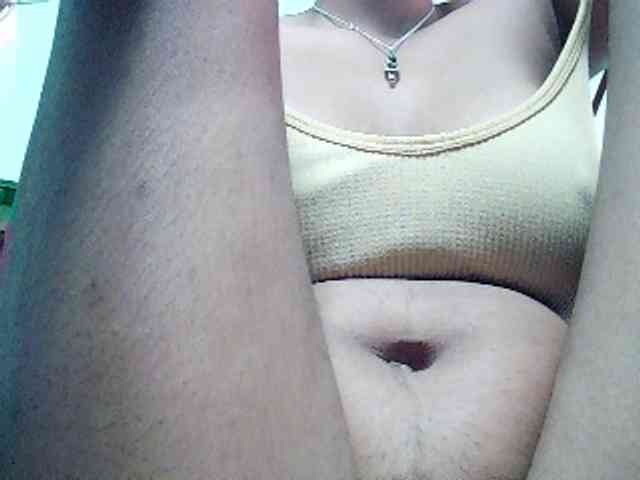 TriciaBella webcam