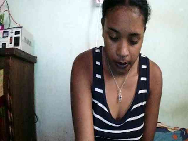 TriciaBella webcam