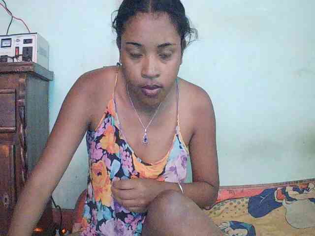 Modèle: TriciaBella
