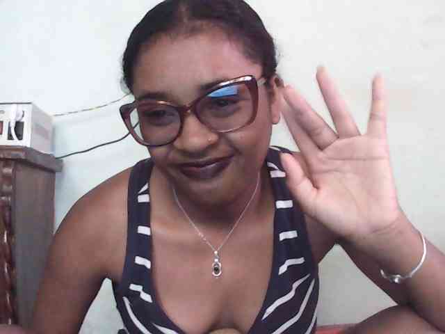 TriciaBella webcam