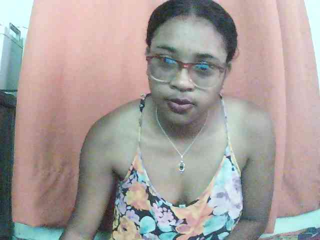 TriciaBella TriciaBella
