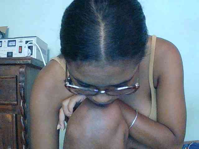 TriciaBella webcam
