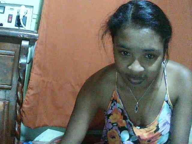 TriciaBella webcam