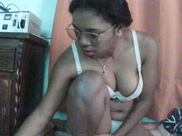 TriciaBella TriciaBella
