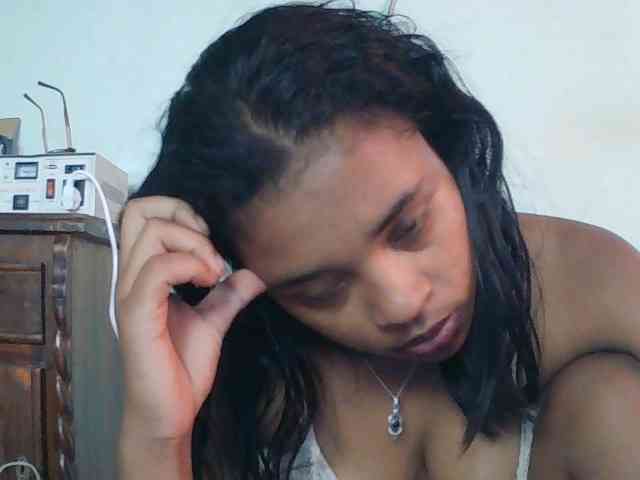 TriciaBella webcam