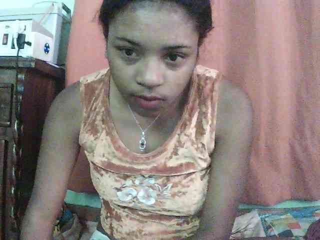 TriciaBella webcam