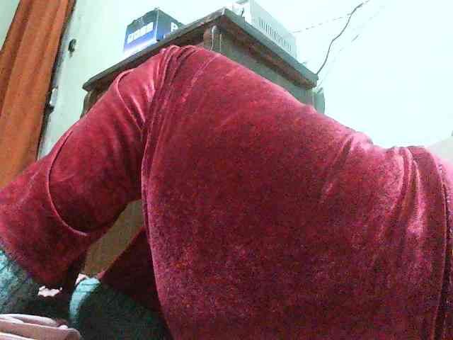 TriciaBella webcam