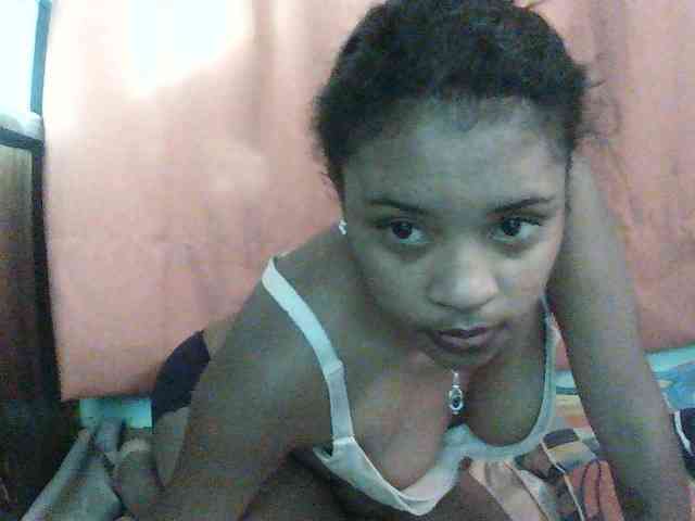 TriciaBella webcam
